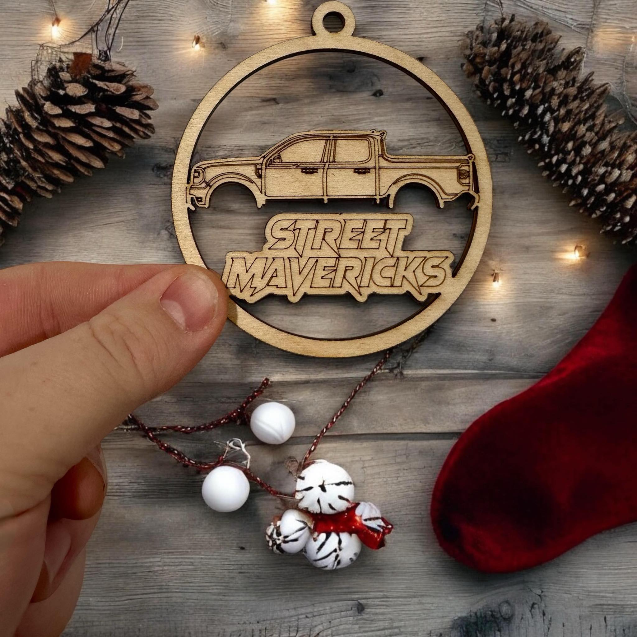 street mavericks side view ornament main